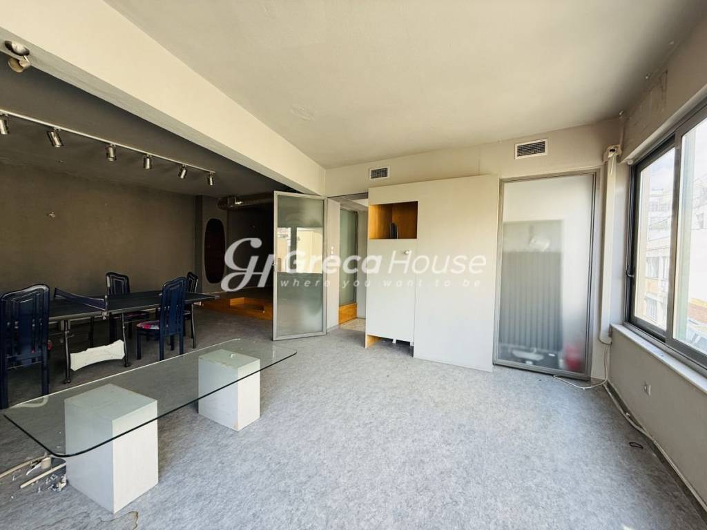 loft προς πώληση στον Ψυρρή