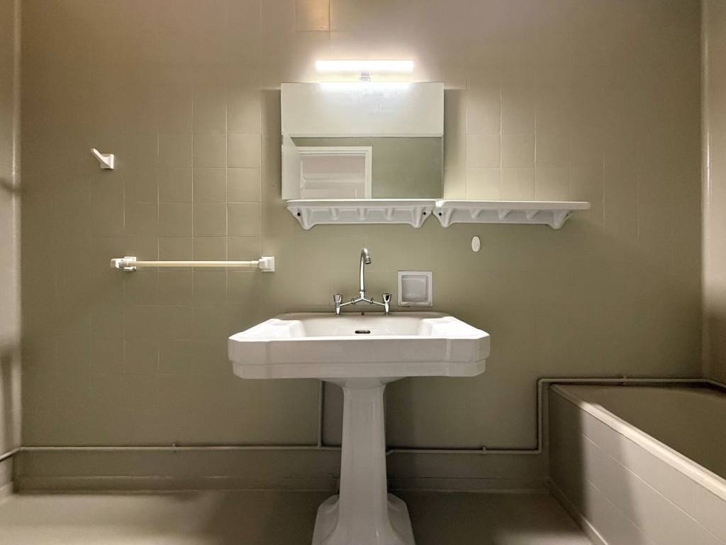 ag._meletiou-_viktorias_sq.-_marni_residential_apartment_for_sale