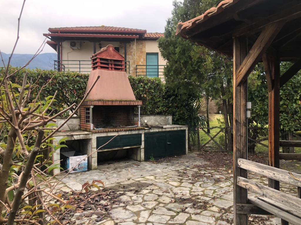 KOINOCHRESTO MPARMPEKIOY - KIOSKI