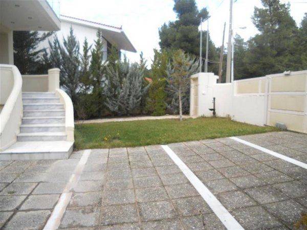 Κήπος, θέση στάθμευσης