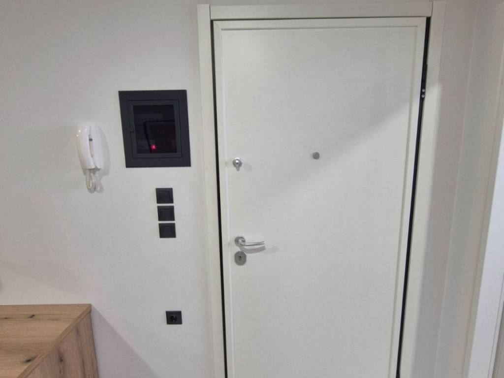 ΠΟΡΤΑ ΑΣΦΑΛΕΙΑΣ