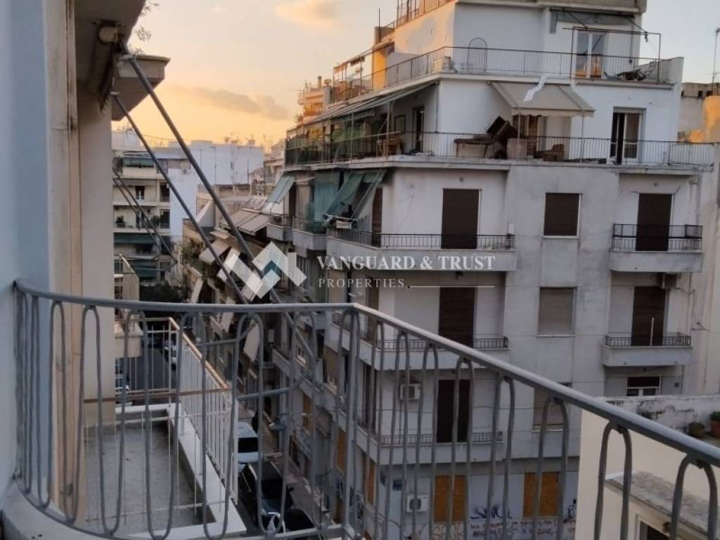 Θέα από μπαλκόνι