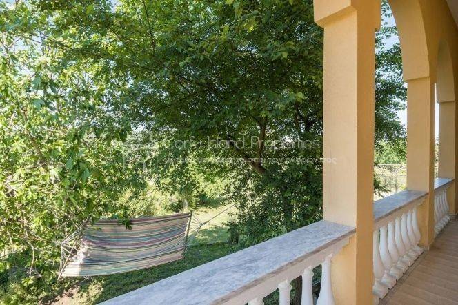 Θέα από μπαλκόνι