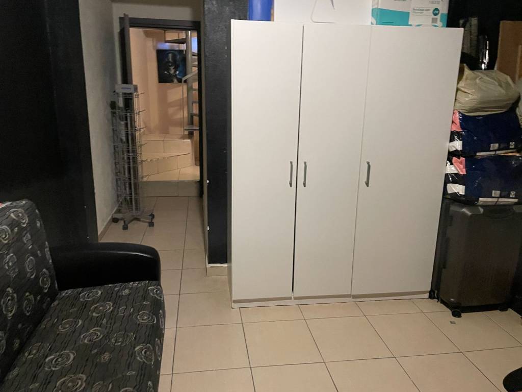 Χώρος αποθήκης ή γραφείου στο υπόγειο