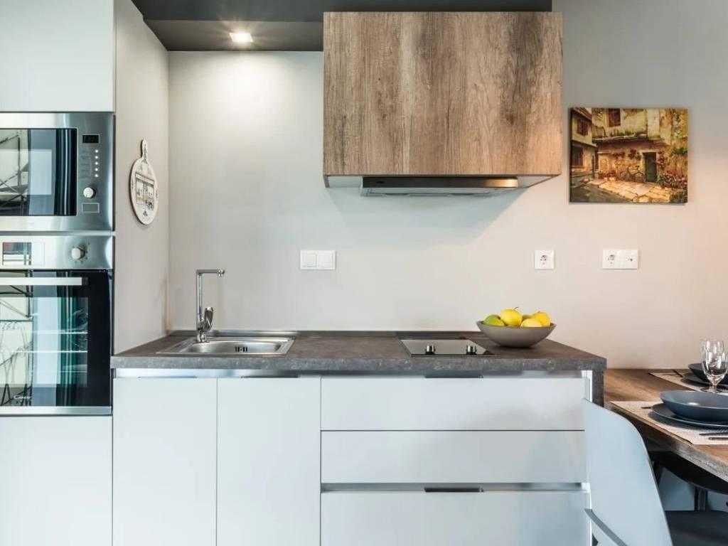 Εντοιχισμένες ηλεκτρικές συσκευές τελευταίας τεχνολογίας.