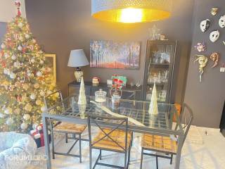 Forumland Real Estate, Τραπεζαρία