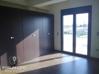 Forumland Real Estate, Ντουλάπες