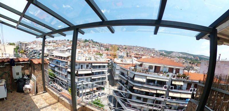 Θέα από μπαλκόνι