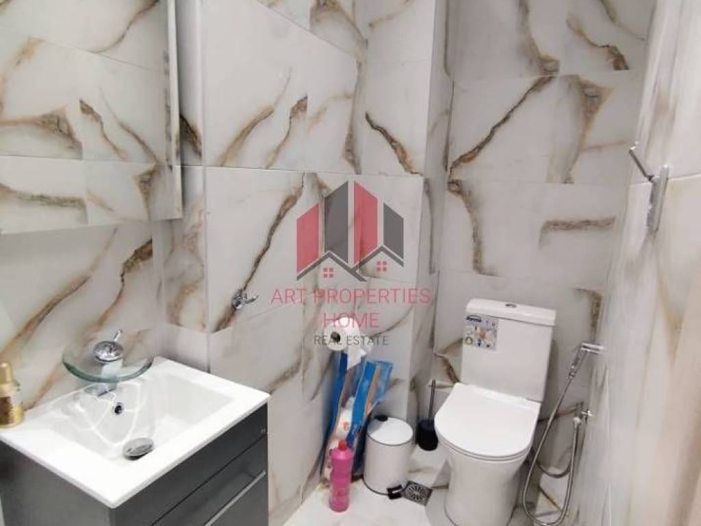 Γκαρσονιέρα