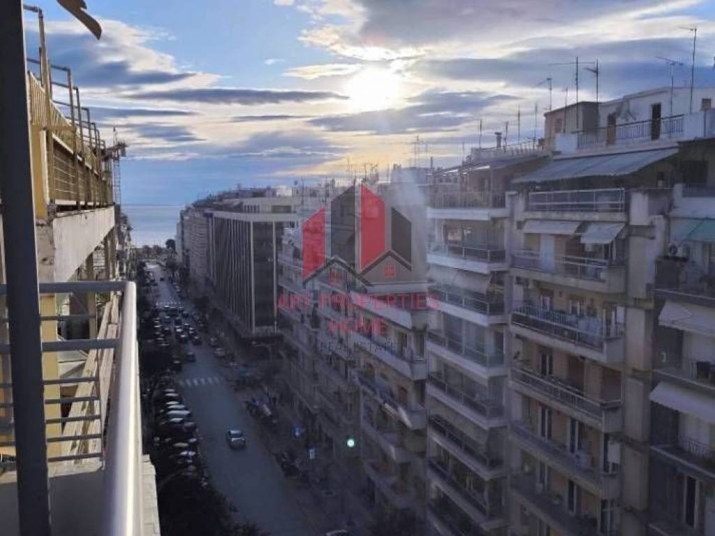 Γκαρσονιέρα