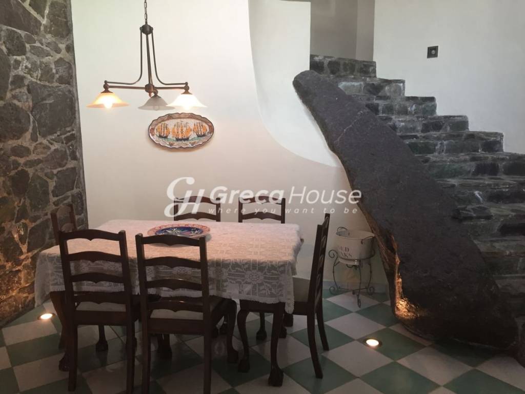 Παραθαλάσσιο συγκρότημα κατοικιών Εύβοια