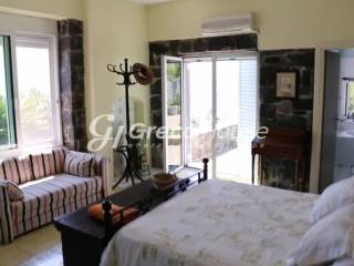 Παραθαλάσσιο συγκρότημα κατοικιών Εύβοια