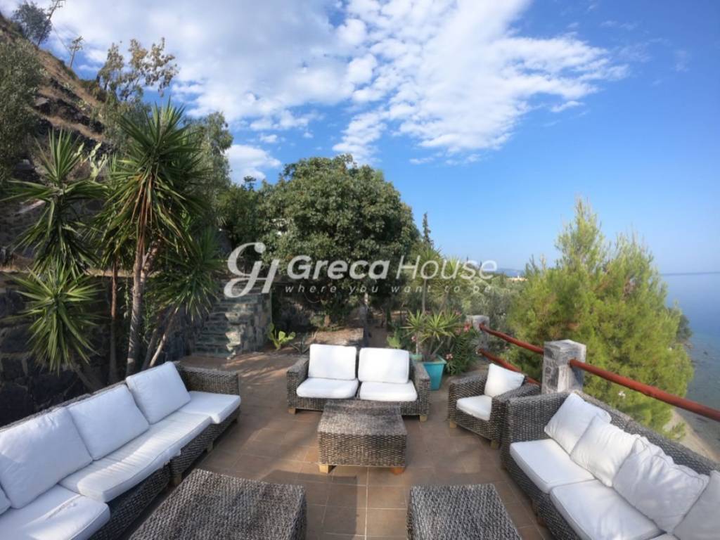 Παραθαλάσσιο συγκρότημα κατοικιών Εύβοια