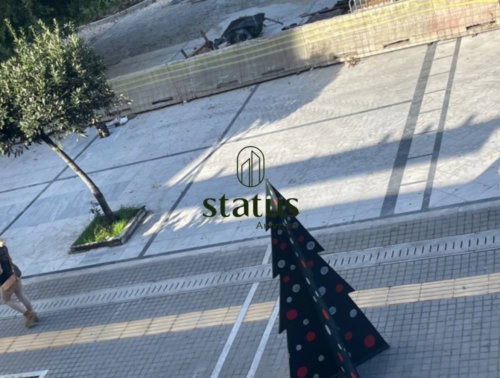 Θέα απο μπαλκόνι