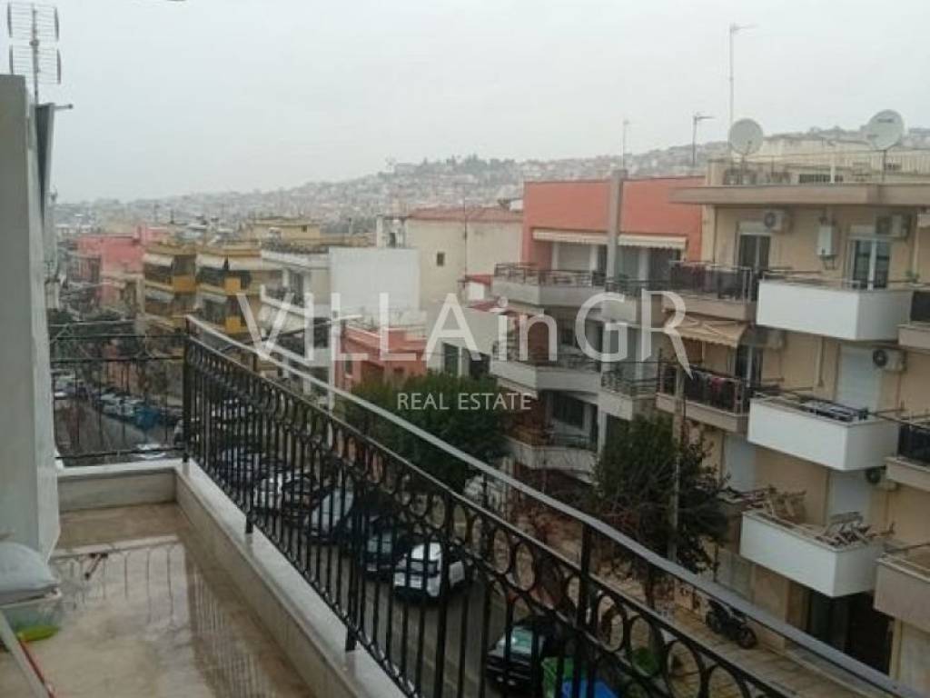 Θέα από μπαλκόνι