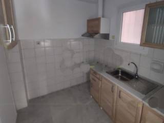 ΑΝΑΚΑΙΝΙΣΜΕΝΗ ΚΟΥΖΙΝΑ