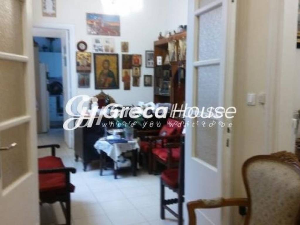 . Πώληση Οικιστικού Κτιρίου – Πλατεία Αμερικής, Αθήνα