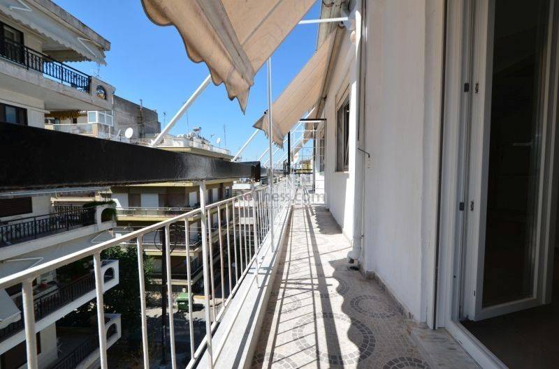 Θέα από μπαλκόνι