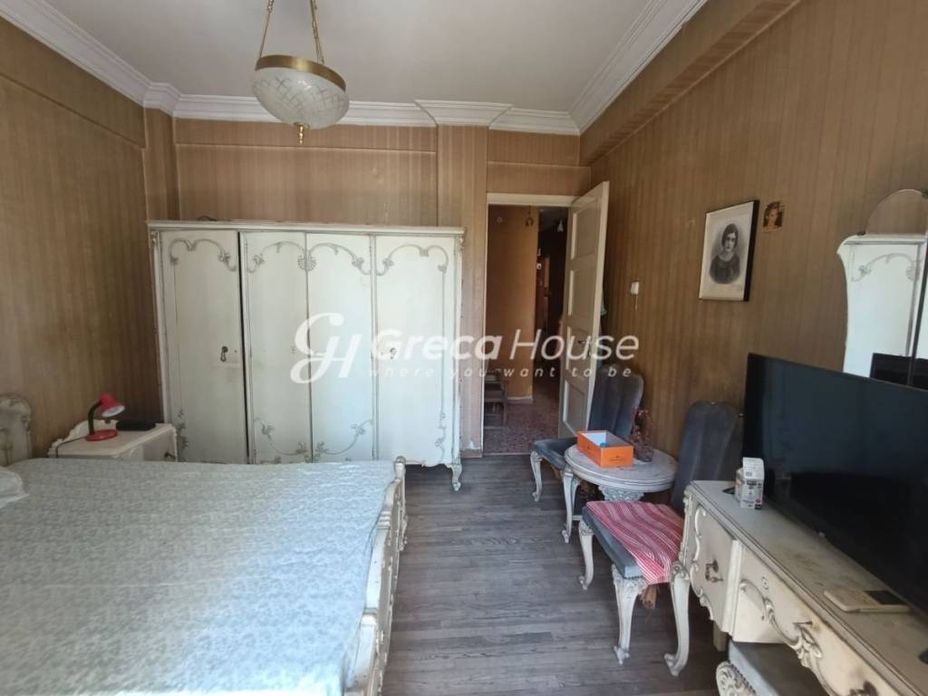 διαμέρισμα προς πώληση στην Πλατεία Αμερικής