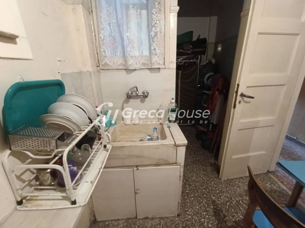 διαμέρισμα προς πώληση στην Πλατεία Αμερικής