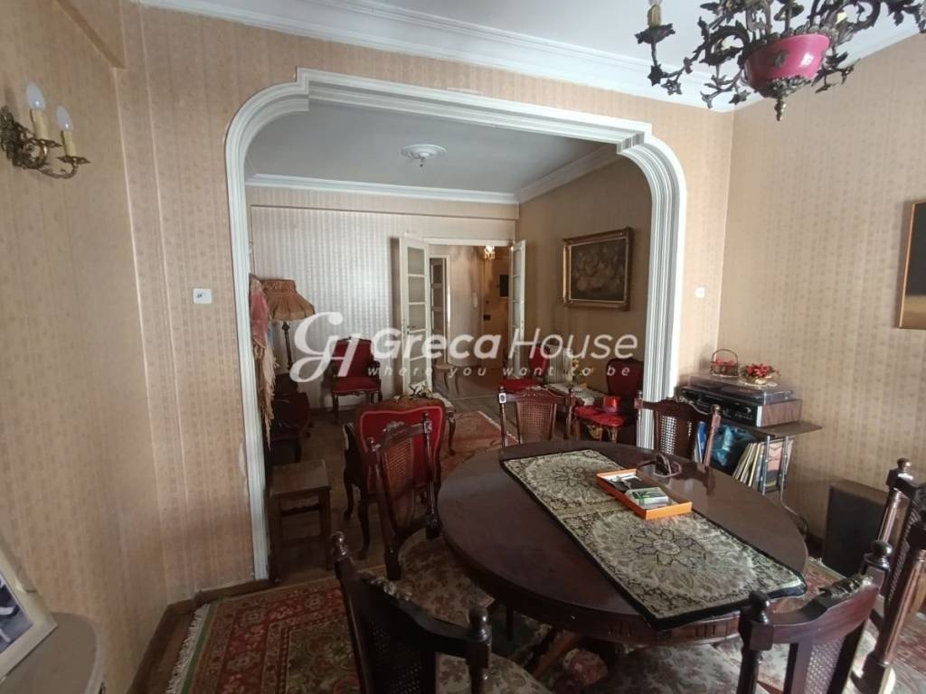 διαμέρισμα προς πώληση στην Πλατεία Αμερικής