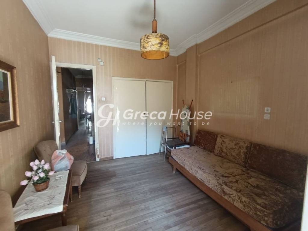 διαμέρισμα προς πώληση στην Πλατεία Αμερικής