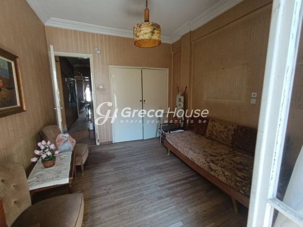 διαμέρισμα προς πώληση στην Πλατεία Αμερικής