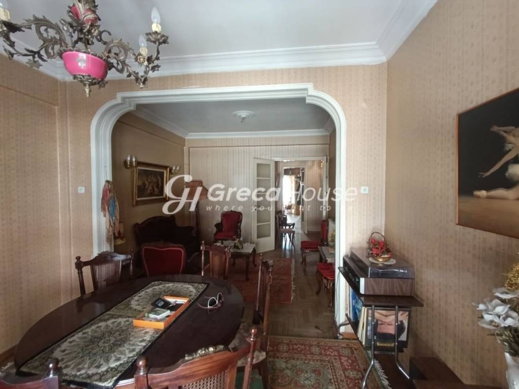 διαμέρισμα προς πώληση στην Πλατεία Αμερικής