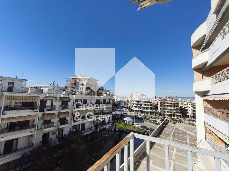 Θέα από μπαλκόνι