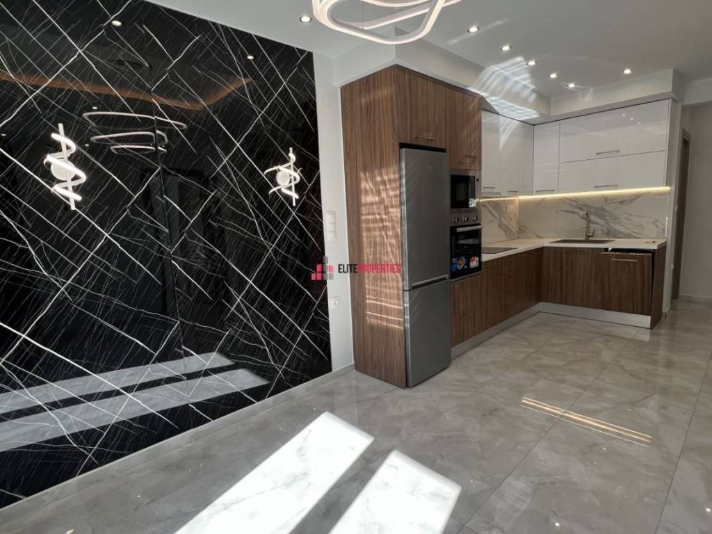 ΣΑΛΟΚΟΥΖΙΝΑ