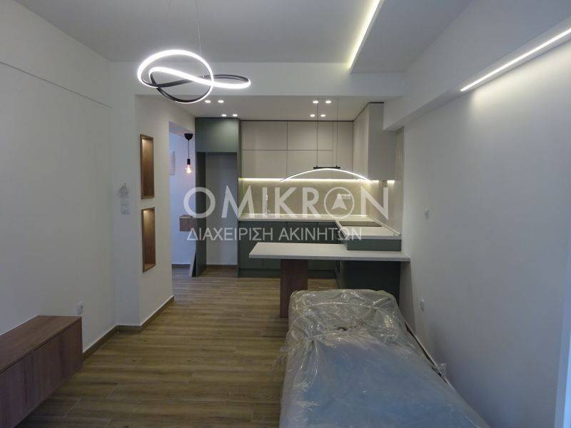 Σαλοκουζίνα