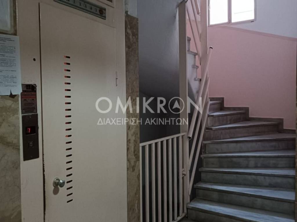 Είσοδος οικοδομής