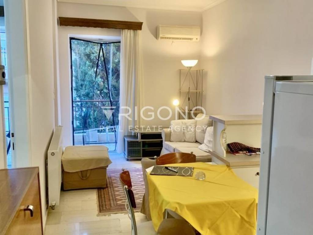 Σαλοκουζίνα