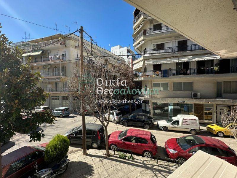 Θέα από μπαλκόνι