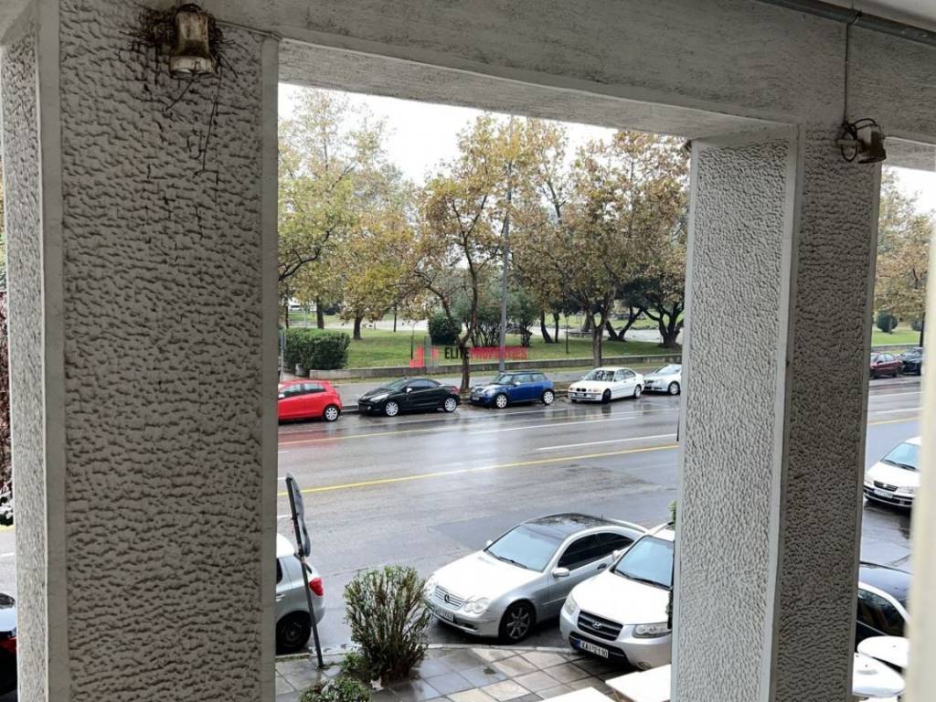 ΘΕΑ ΠΑΡΑΛΙΑ