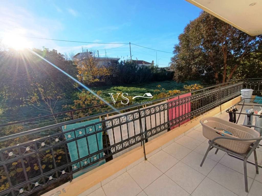 Θέα απο μπαλκόνι