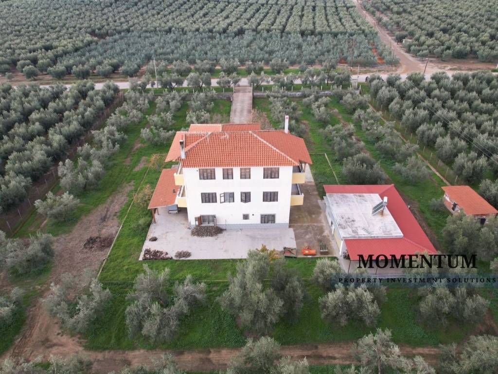 Εξωτερικοι χώροι