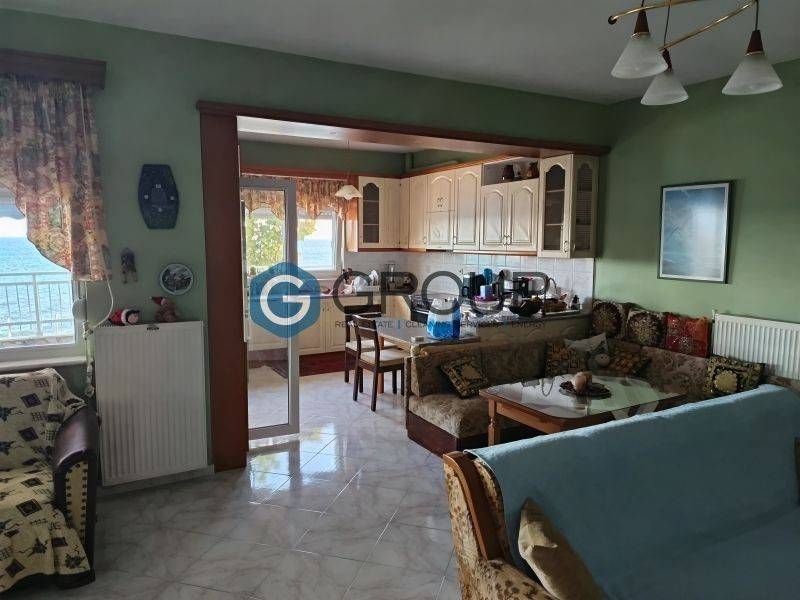 Σαλοκουζίνα