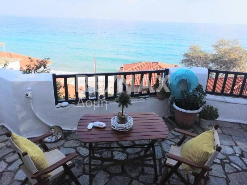 Θέα από μπαλκόνι