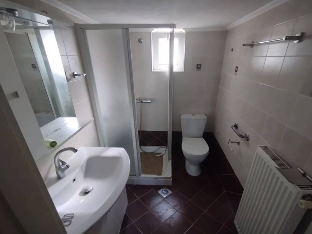 mpanio me sygchrona eide ygieines