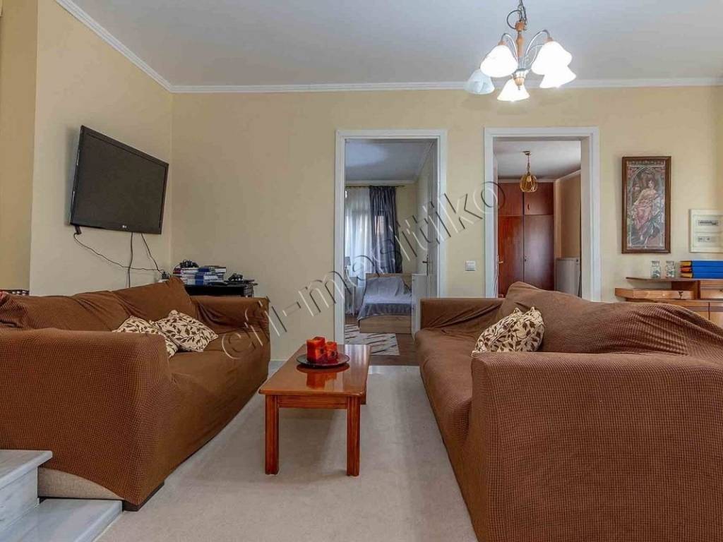 Σαλοκουζίνα