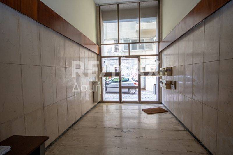 Είσοδος οικοδομής