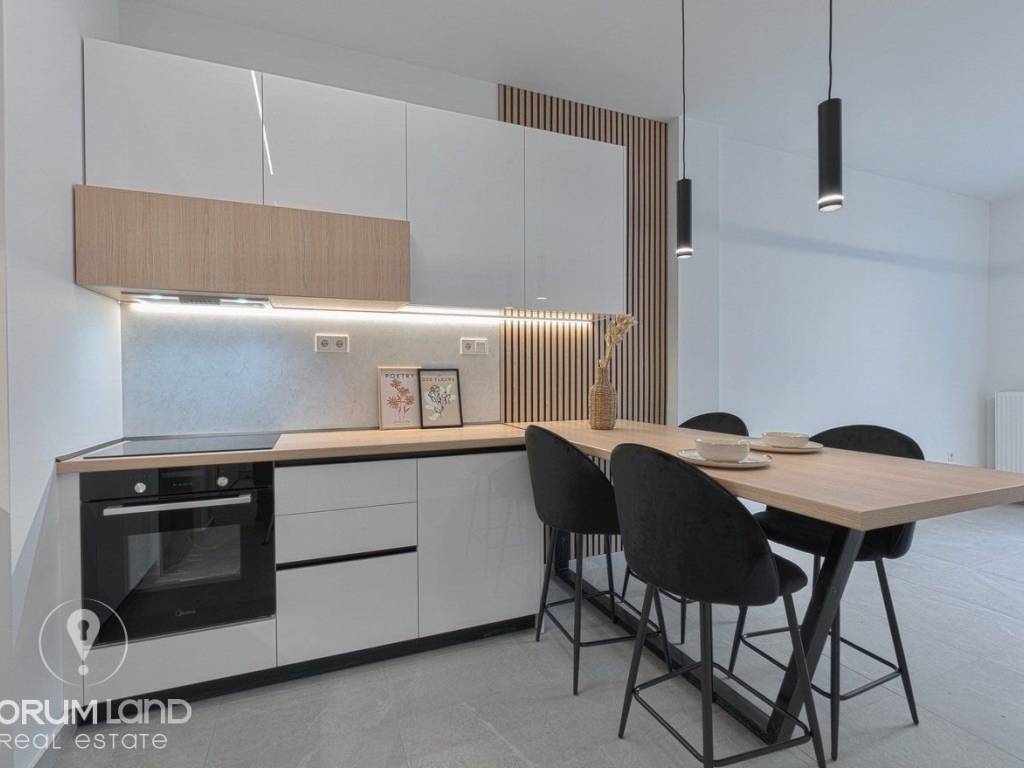 Forumland Real Estate, Σαλοκουζίνα