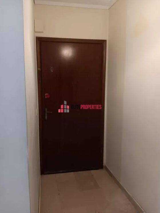 ΕΙΣΟΔΟΣ-ΠΟΡΤΑ ΜΕ ΔΥΟ ΚΛΕΙΔΑΡΙΕΣ