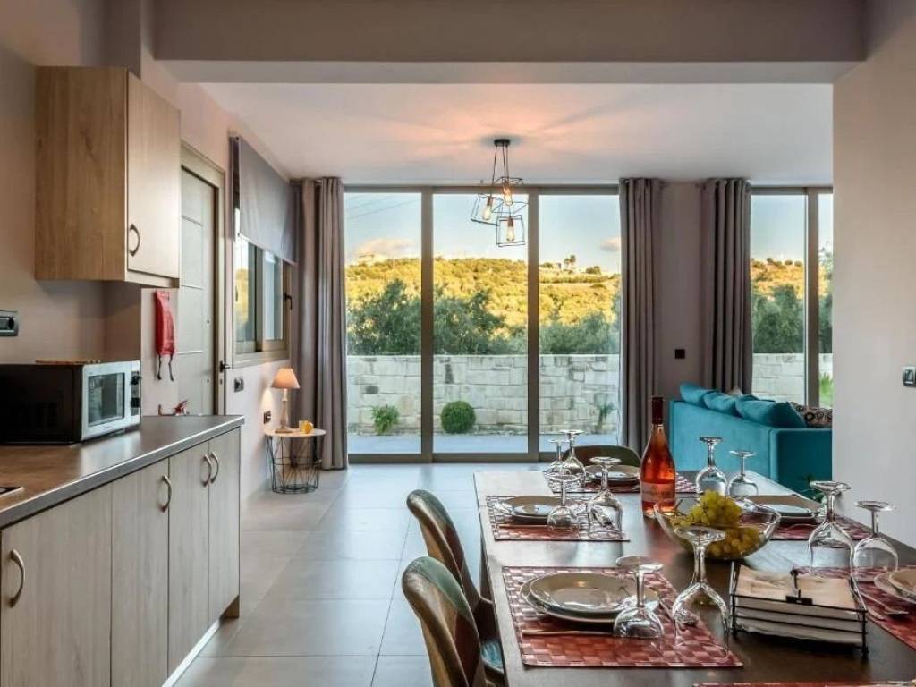 Monterna koyzina me sygchrono design