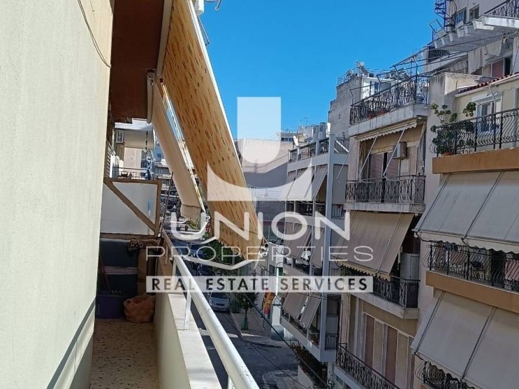 Θέα από μπαλκόνι