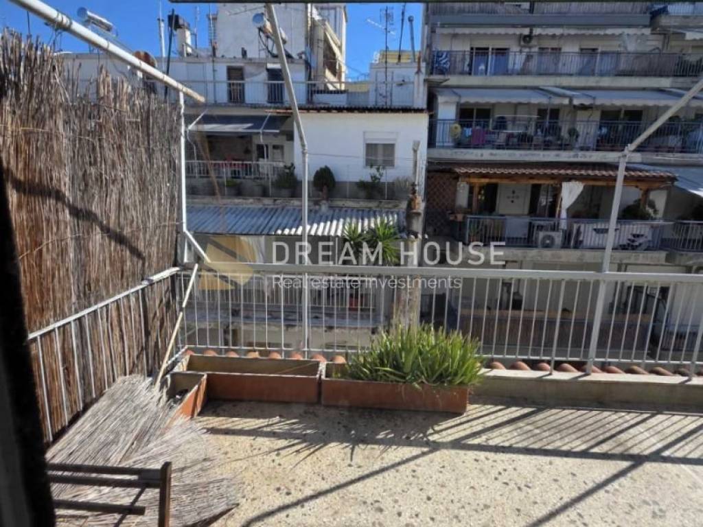 Θέα από μπαλκόνι