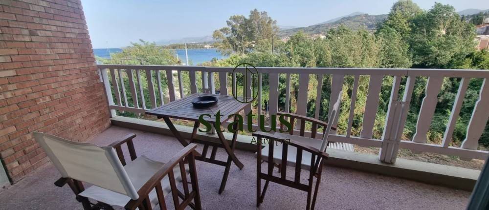 Θέα απο μπαλκόνι