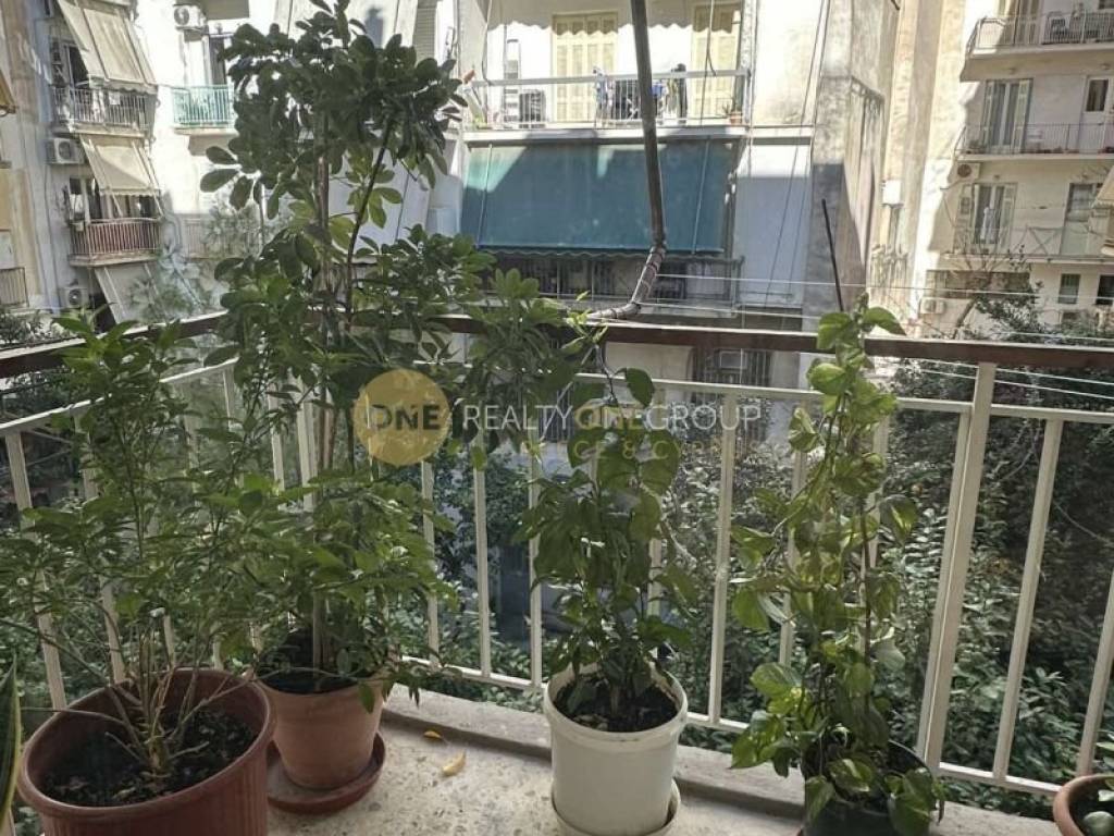 Θέα από μπαλκόνι