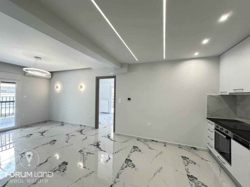 Forumland Real Estate, Σαλοκουζίνα